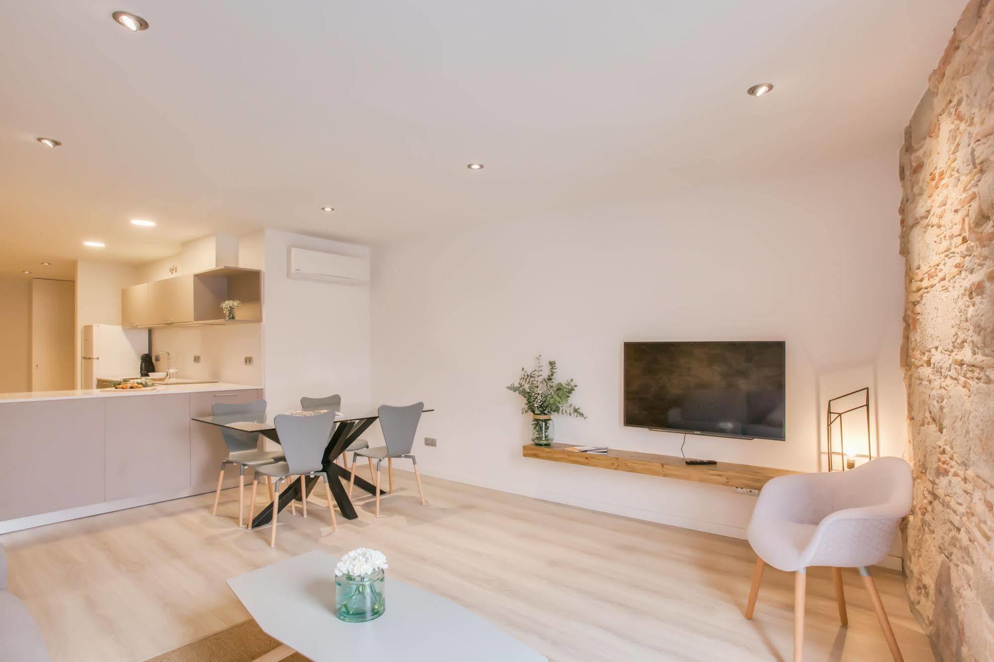 Flateli - Placa Catalunya 22 ชีโรนา ภายนอก รูปภาพ