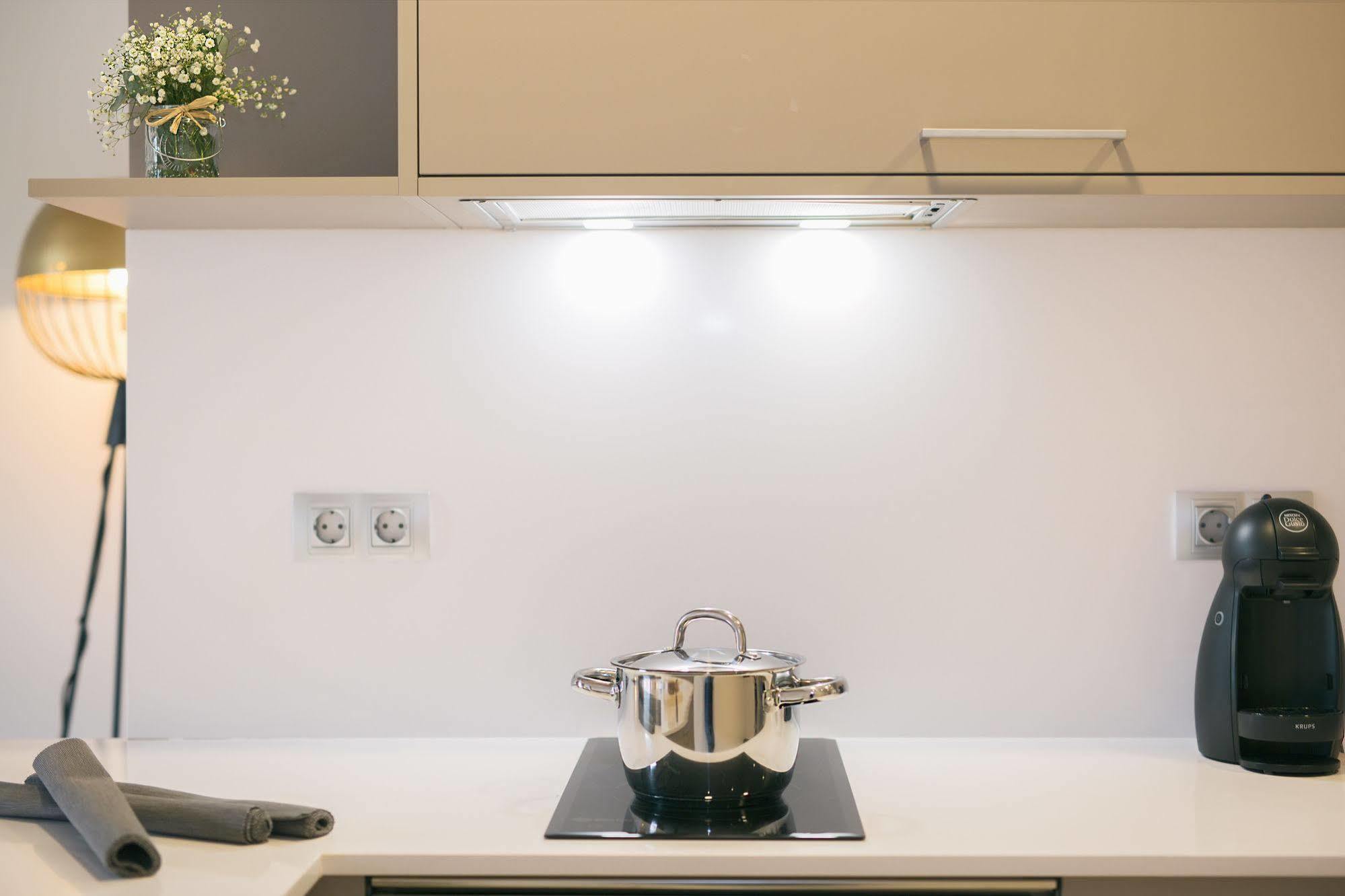 Flateli - Placa Catalunya 22 ชีโรนา ภายนอก รูปภาพ